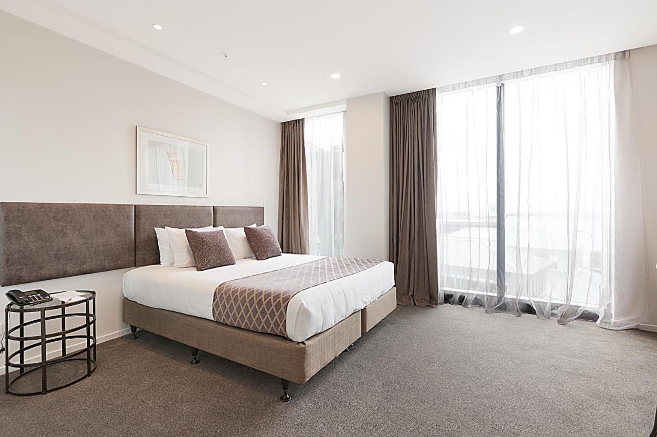 Ramada Suites By Wyndham Victoria Street West Окленд Екстер'єр фото